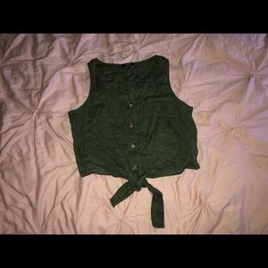 ‼️3 for $25 deal‼️ 
Tie crop top